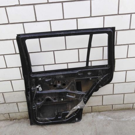 dver-zadniaia-pravaia-skoda-octavia-tour-universal-art-51664-big-3