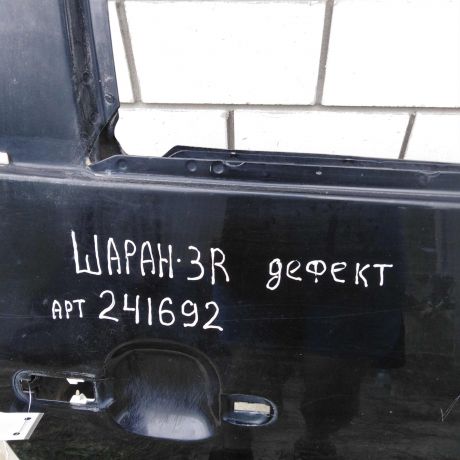 dver-zadniaia-pravaia-volkswagen-sharan-defekt-art-51666-big-2