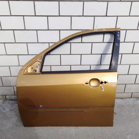 dver-peredniaia-levaia-ford-focus-1-art-51675-big-0