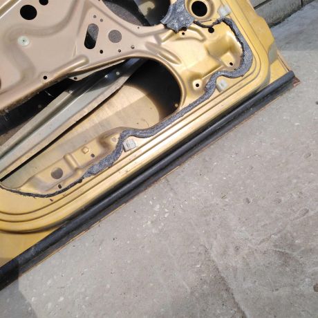 dver-peredniaia-levaia-ford-focus-1-art-51675-big-9