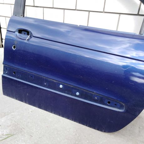 dver-peredniaia-pravaia-renault-scenic-1-art-51676-big-4