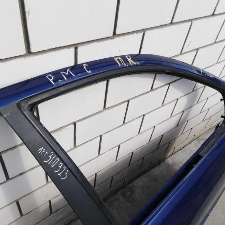 dver-peredniaia-pravaia-renault-scenic-1-art-51676-big-2