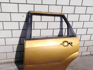 dver-zadniaia-levaia-ford-focus-1-universal-defekt-art-51686