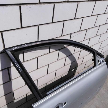 dver-peredniaia-pravaia-renault-megane-2-defekt-art-51762-big-6