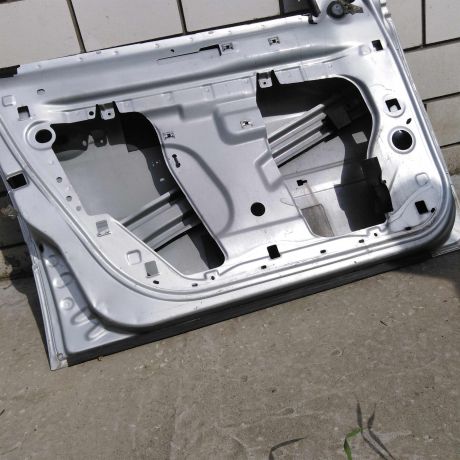 dver-peredniaia-levaia-renault-megane-2-defekt-art-51797-big-7