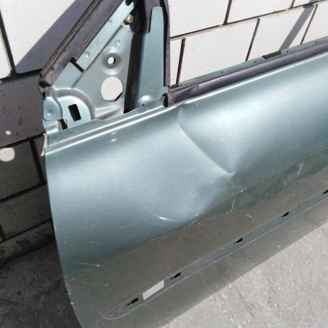 dver-peredniaia-levaia-renault-megane-2-defekt-art-51801-big-2