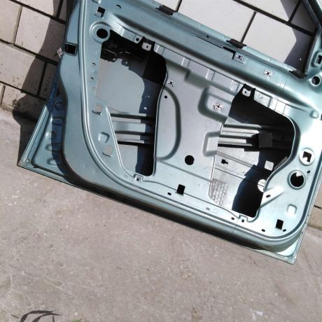 dver-peredniaia-levaia-renault-megane-2-defekt-art-51801-big-6