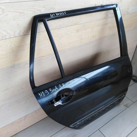 dver-zadniaia-pravaia-mitsubishi-lancer-9-universal-05gv-defekt-art-52401-big-1