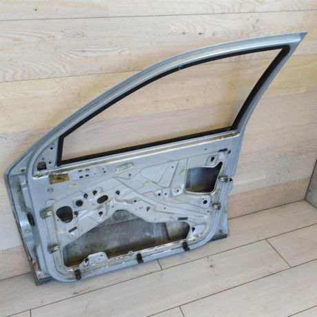 dver-peredniaia-pravaia-defekt-skoda-octavia-tour-do-rest-art-52880-big-1