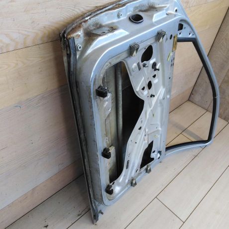 dver-peredniaia-pravaia-defekt-skoda-octavia-tour-do-rest-art-52880-big-3