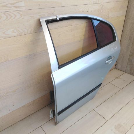 dver-zadniaia-levaia-skoda-octavia-tour-do-rest-defekt-art-52907-big-1