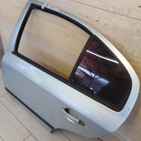 dver-zadniaia-levaia-skoda-octavia-tour-do-rest-defekt-art-52907-big-2