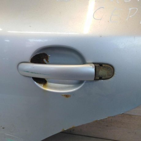 dver-zadniaia-levaia-skoda-octavia-tour-do-rest-defekt-art-52907-big-7