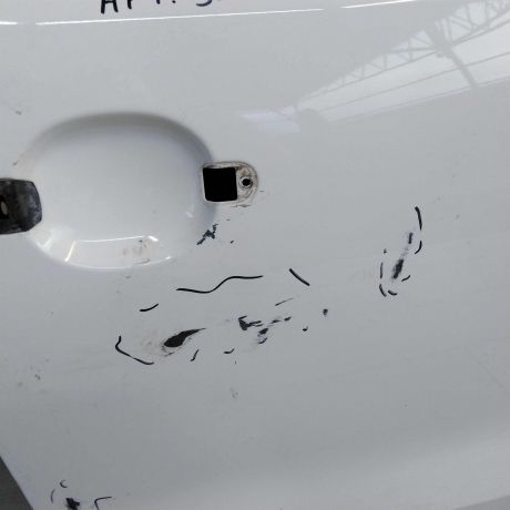 dver-peredniaia-pravaia-volkswagen-polo-09-15gr-evropeiskaia-sborka-art-54898-big-3