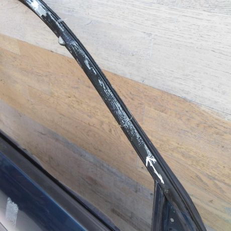 dver-peredniaia-pravaia-mitsubishi-lancer-9-defekt-art-55027-big-1