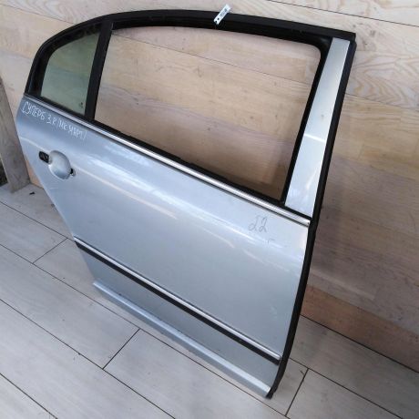 dver-zadniaia-pravaia-skoda-superb-2002-gv-art-55322-big-5