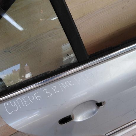 dver-zadniaia-pravaia-skoda-superb-2002-gv-art-55322-big-7