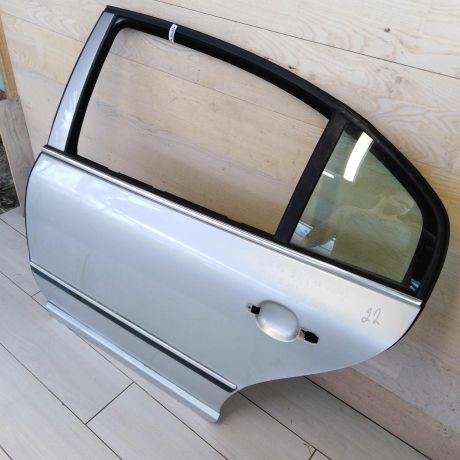 dver-zadniaia-levaia-skoda-superb-2002-gv-art-55420-big-5