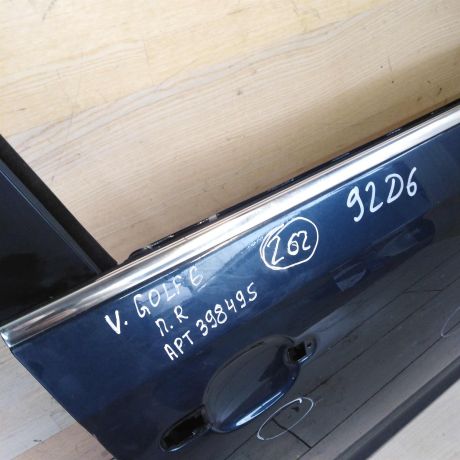 dver-peredniaia-pravaia-volkswagen-golf-6-universal-art-56262-big-3