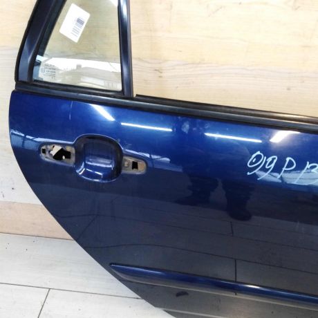 dver-zadniaia-pravaia-toyota-corolla-ix-e120-e130-e12-xetcbek-art-56374-big-1