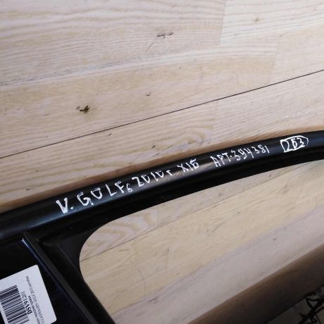 dver-peredniaia-pravaia-volkswagen-golf-6-art-56375-big-1