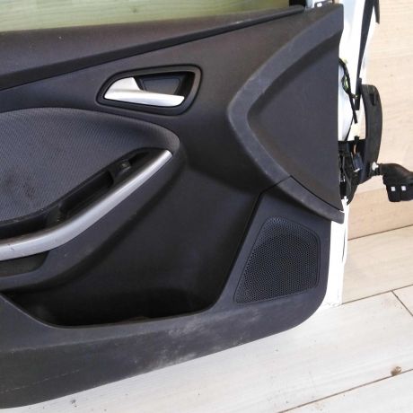 dver-peredniaia-levaia-ford-focus-3-art-57197-big-2