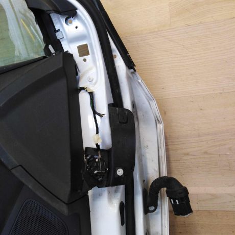 dver-peredniaia-levaia-ford-focus-3-art-57197-big-6