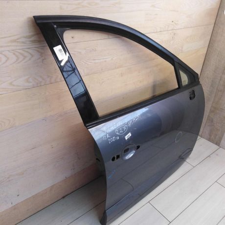 dver-peredniaia-pravaia-renault-grand-scenic-3-art-57262-big-2