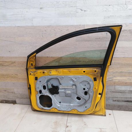 dver-peredniaia-pravaia-ford-focus-2-universal-rest-art-57417-big-6