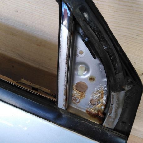 dver-peredniaia-pravaia-mitsubishi-lancer-9-art-57484-big-2