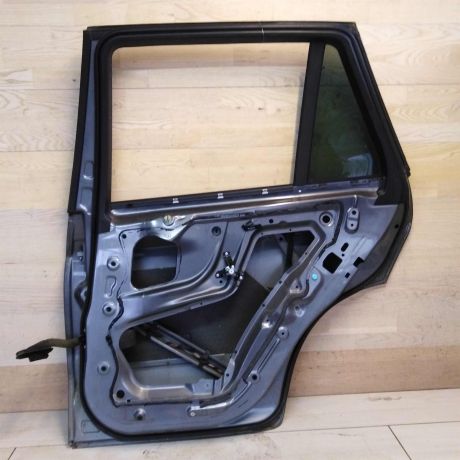 dver-zadniaia-pravaia-bmw-x5-ii-e70-do-rest-art-57946-big-1