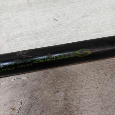 amortizator-kapota-upor-audi-a4-b5-art-58718-big-3