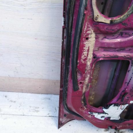 dver-peredniaia-pravaia-subaru-forester-ii-art-60982-big-1