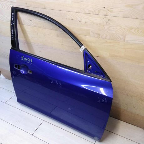 dver-peredniaia-pravaia-mazda-3-bk-xetcbek-art-61045-big-1