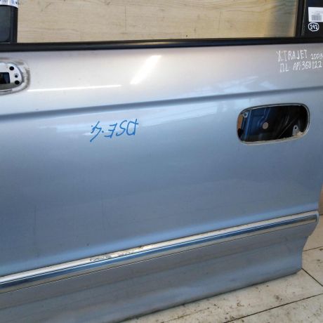 dver-peredniaia-levaia-hyundai-trajet-03gv-korroziia-art-61377-big-2