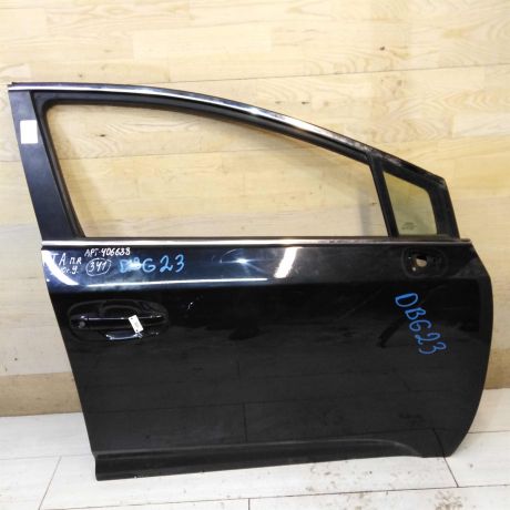 dver-peredniaia-pravaia-toyota-avensis-iii-t27-art-62194-big-0