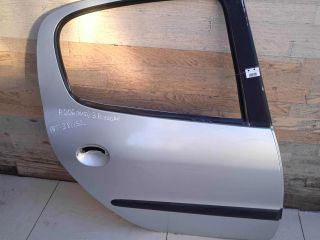 dver-zadniaia-pravaia-sedan-peugeot-206-art-62608