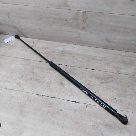 amortizator-kapota-audi-a4-b5-art-62821-big-0