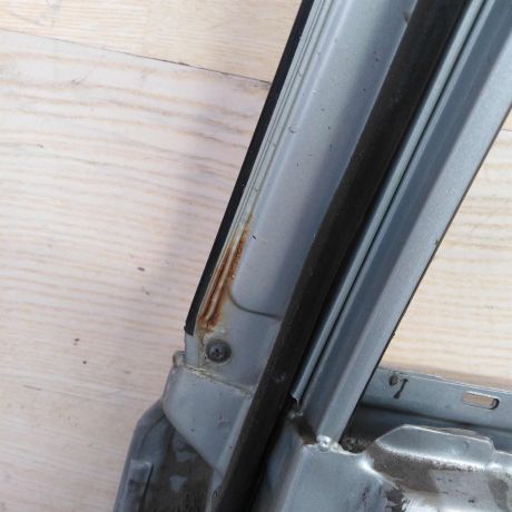 dver-zadniaia-pravaia-kia-spectra-korroziia-art-63164-big-4