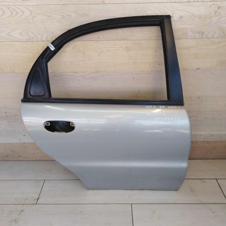 dver-zadniaia-pravaia-chevrolet-lanos-zaz-sens-art-64253-big-0