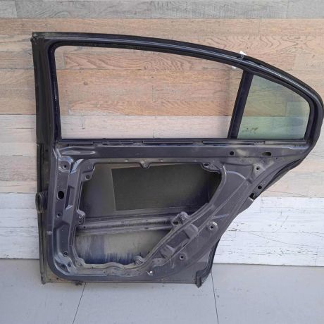 dver-zadniaia-pravaia-skoda-superb-art-64309-big-6