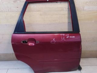 dver-zadniaia-pravaia-ford-focus-1-universal-defekty-art-66069