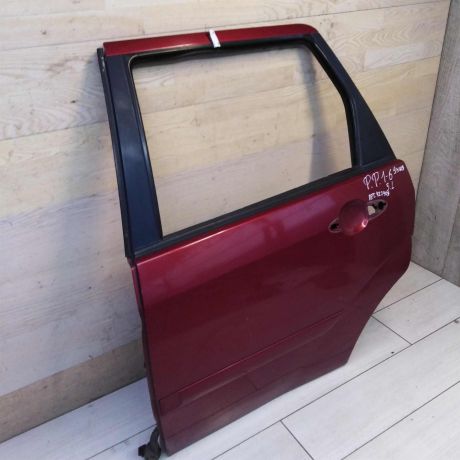 dver-zadniaia-levaia-ford-focus-1-universal-art-66167-big-7