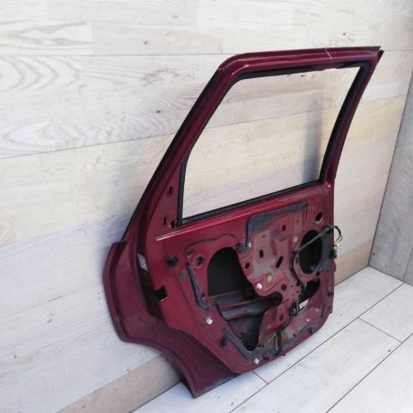 dver-zadniaia-levaia-ford-focus-1-universal-art-66167-big-5