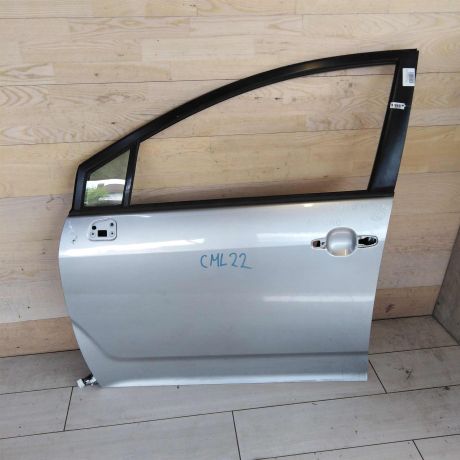 dver-peredniaia-levaia-toyota-corolla-verso-i-restailing-art-67452-big-0