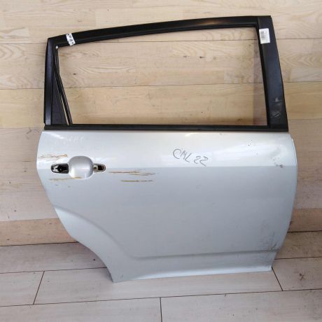 dver-zadniaia-pravaia-toyota-corolla-verso-i-restailing-art-67474-big-0