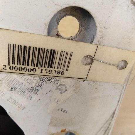 dver-peredniaia-pravaia-mercedes-vito-w639-art-71959-big-8