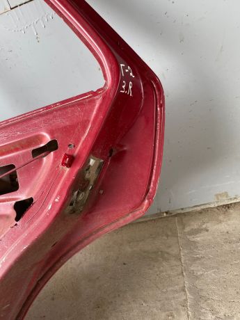 dver-zadniaia-pravaia-volkswagen-golf-2-art-72404-big-6