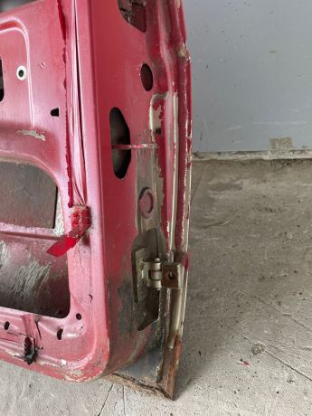 dver-zadniaia-levaia-volkswagen-golf-2-original-art-72405-big-2