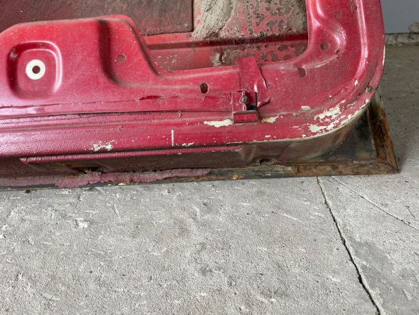 dver-zadniaia-levaia-volkswagen-golf-2-original-art-72405-big-1